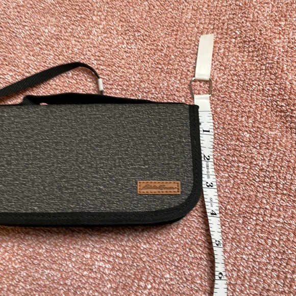 EDDIE BAUER WRISTLET - Picture 7 of 7